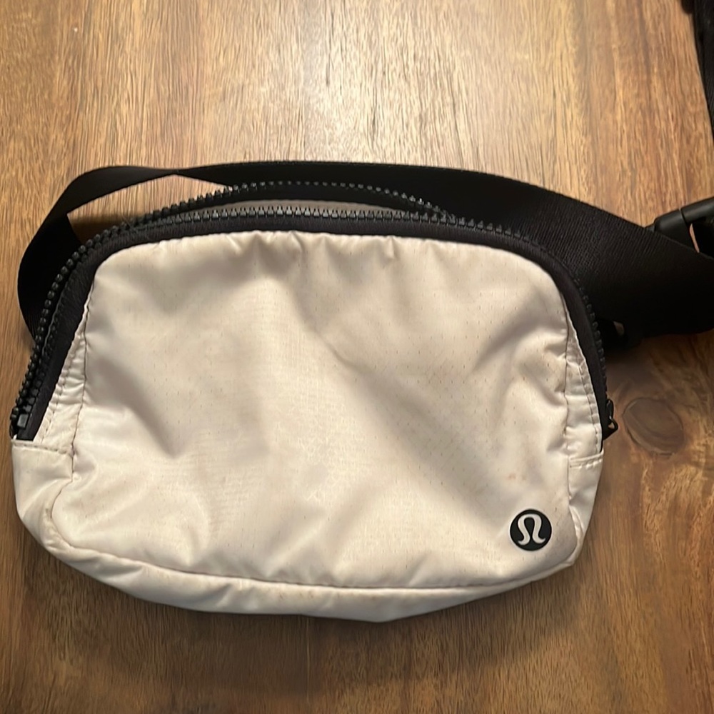 Lululemon Belt Bag